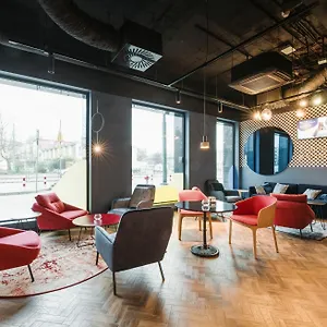 Meininger Centrum Хостел