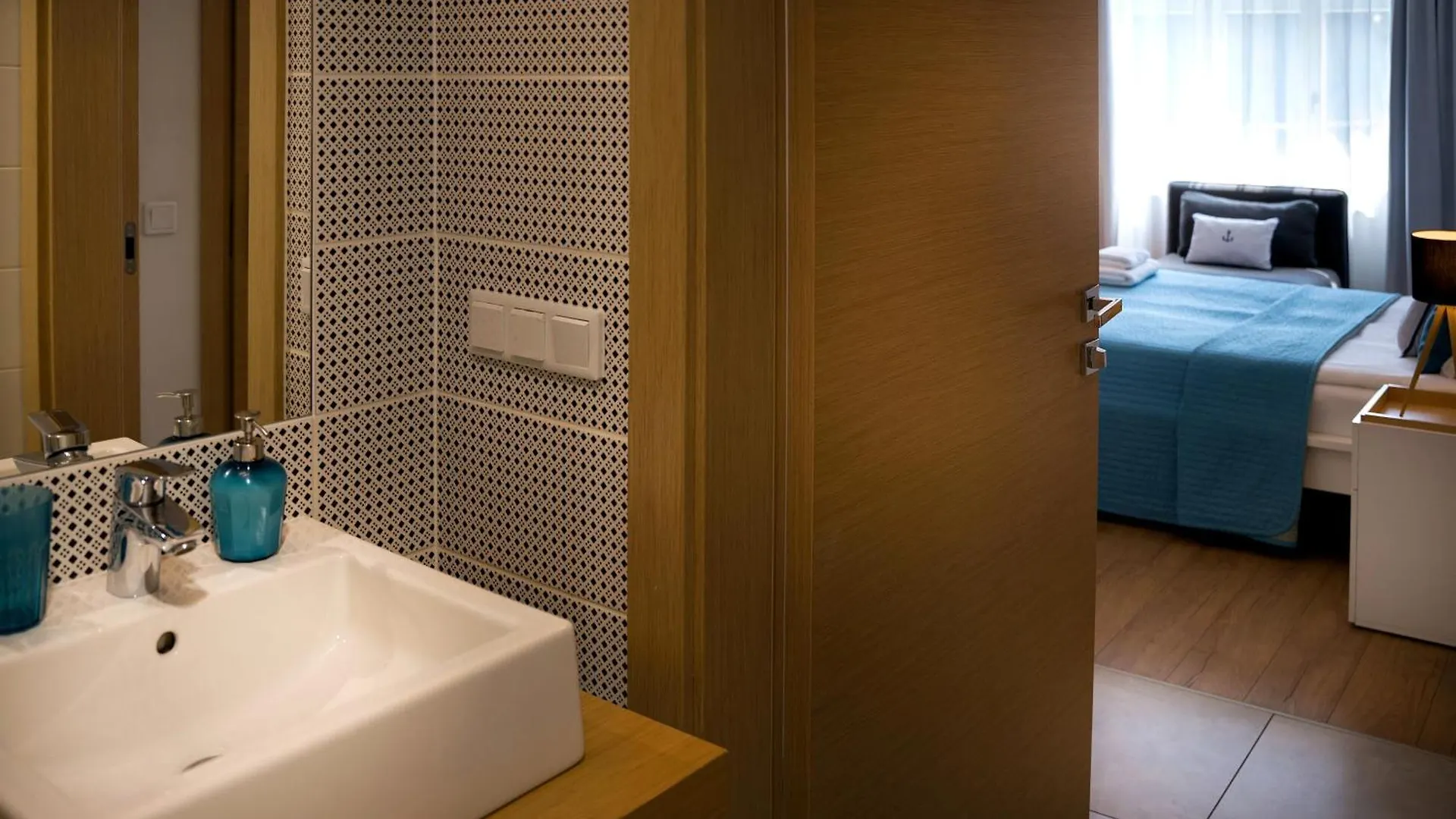 ***  Riverside Aparthotel Cracow Cracovia Polonia